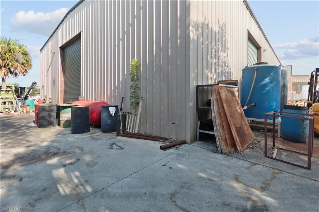 2065 Towles St, Fort Myers, FL 33916-35