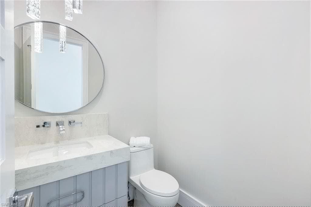569 Neapolitan Way, Naples, FL 34103-31