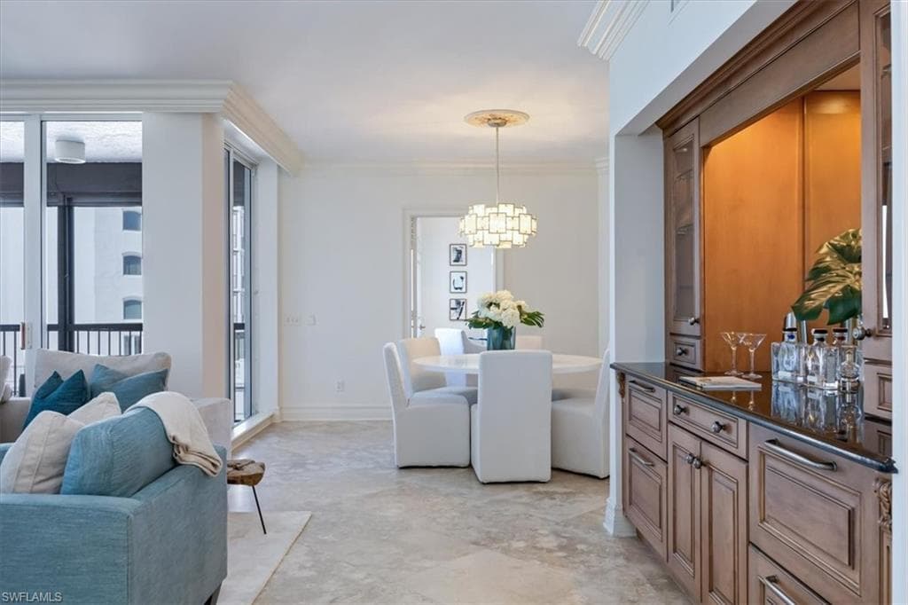 8473 Bay Colony Dr 1704, Naples, FL 34108-7