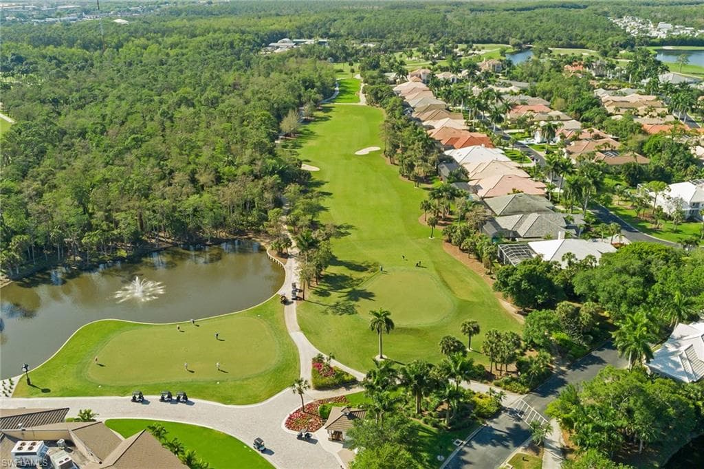 746 Eagle Creek Dr 201, Naples, FL 34113-19