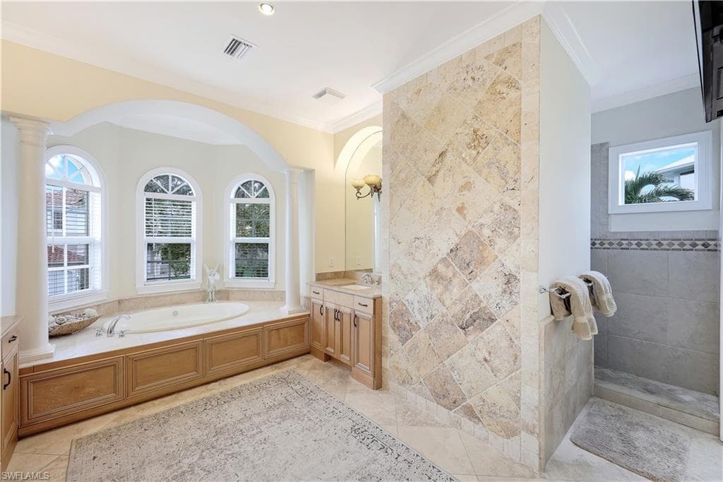 18151 Old Pelican Bay Dr, Fort Myers Beach, FL 33931-27