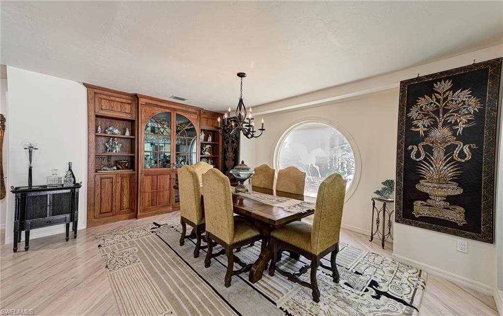 101 Dominica Ln, Bonita Springs, FL 34134-8512-12