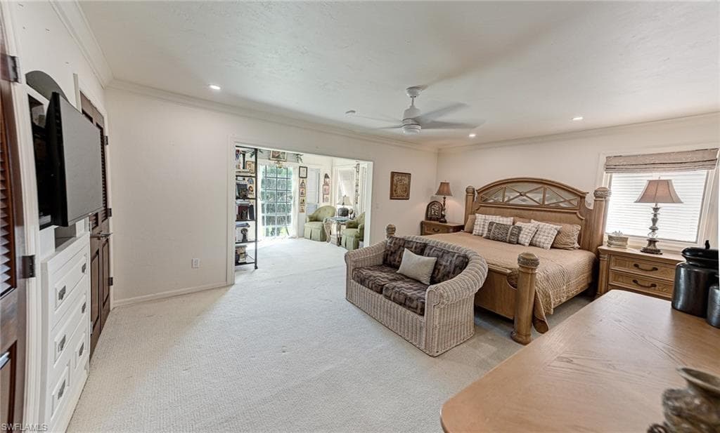 101 Dominica Ln, Bonita Springs, FL 34134-8512-15