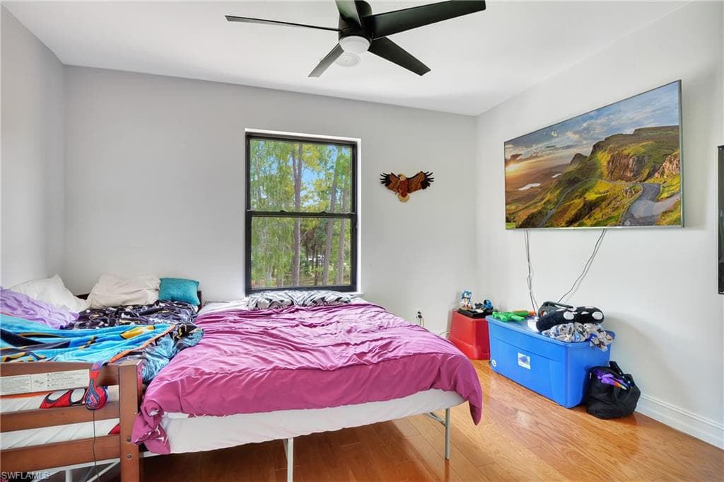 2791 2nd St NW, Naples, FL 34120-34