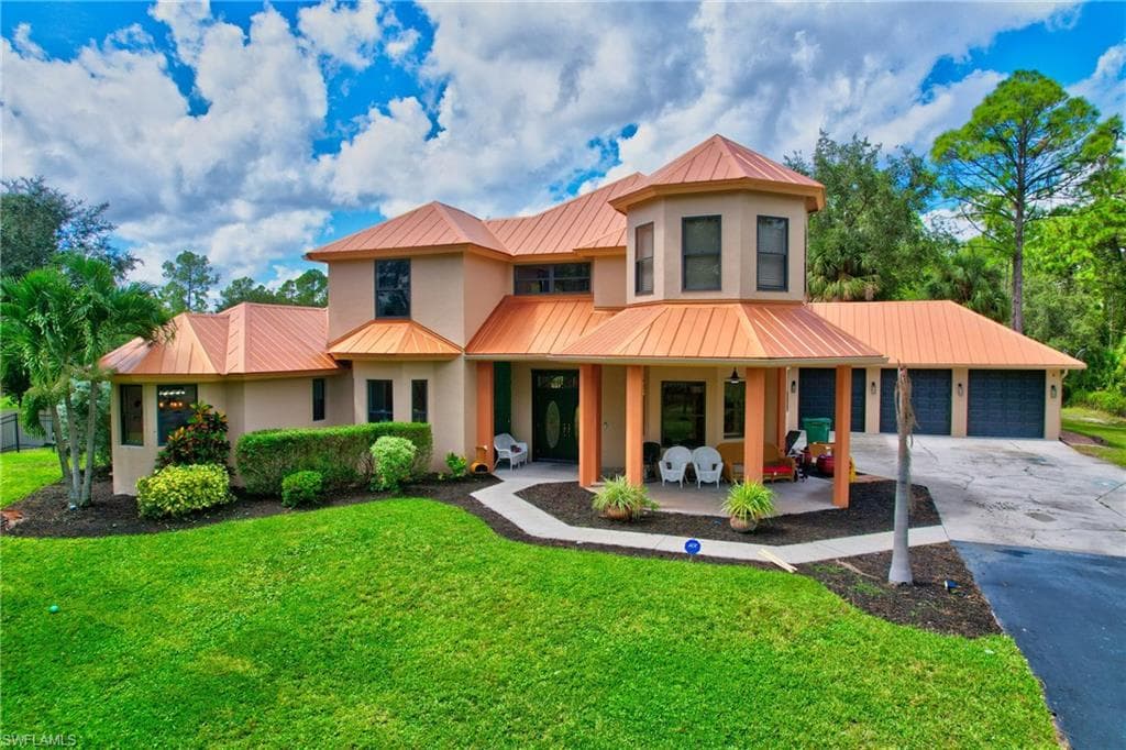 2791 2nd St NW, Naples, FL 34120-6