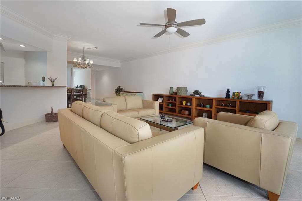 5895 Chanteclair Dr 118, Naples, FL 34108-4