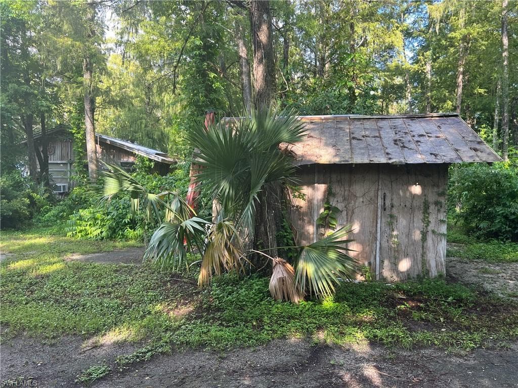 2170 Rock Rd, Naples, FL 34120-3
