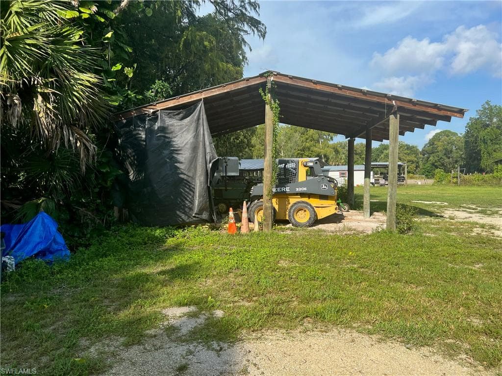 2170 Rock Rd, Naples, FL 34120-4