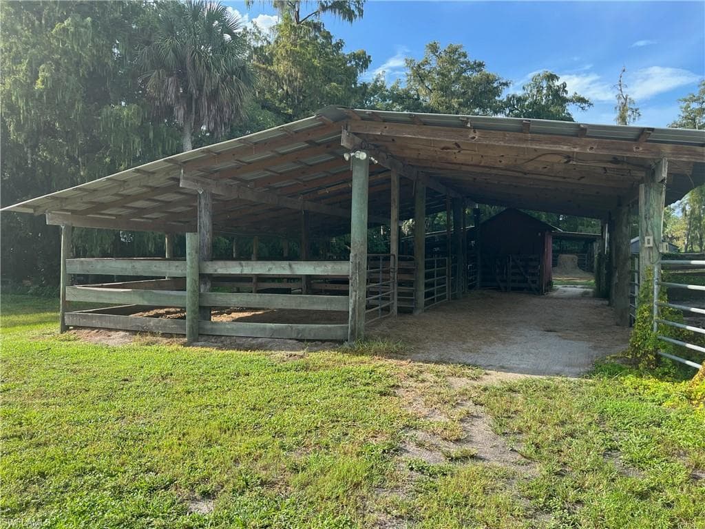 2170 Rock Rd, Naples, FL 34120-7