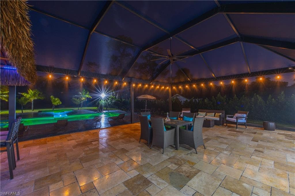 1890 Oakes Blvd, Naples, FL 34119-46