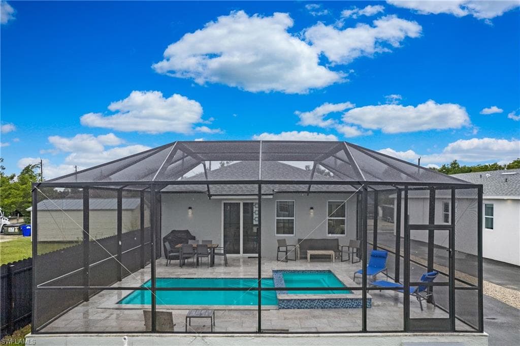 26961 Riverside Dr, Bonita Springs, FL 34135-4