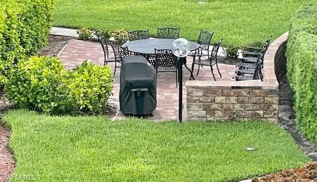 53 High Point Cir W 307, Naples, FL 34103-11