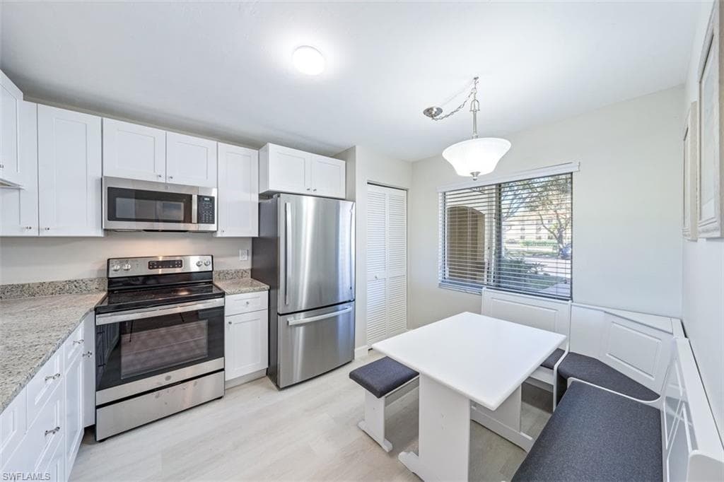 3655 Amberly Cir A107, Naples, FL 34112-13