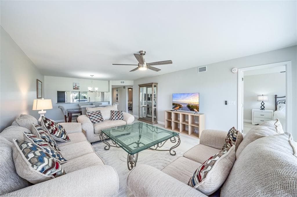 3655 Amberly Cir A107, Naples, FL 34112-7