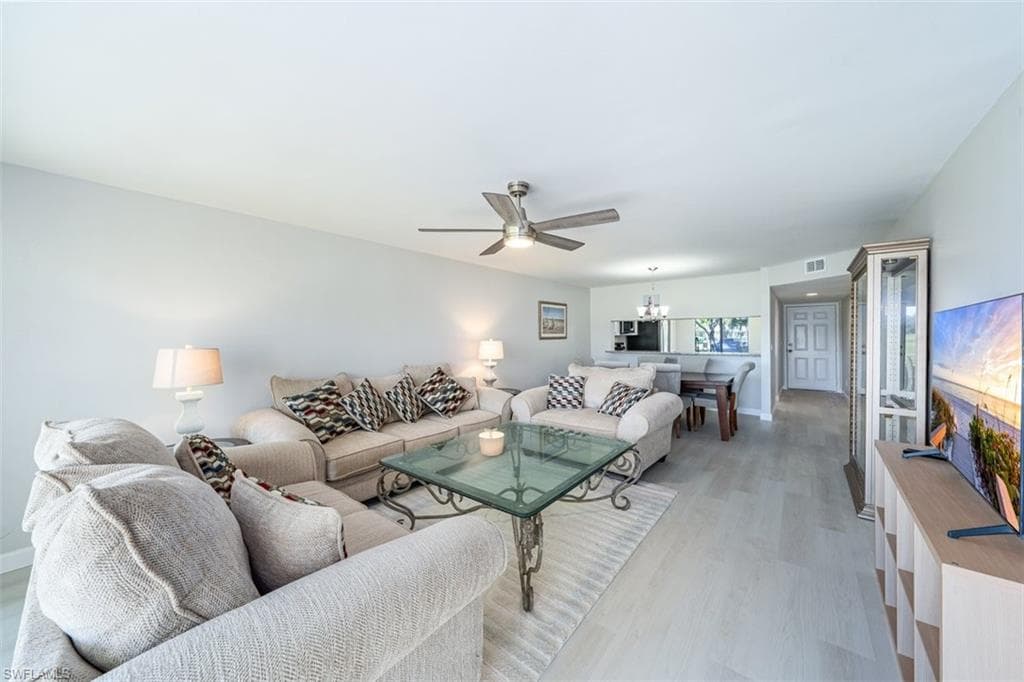 3655 Amberly Cir A107, Naples, FL 34112-8