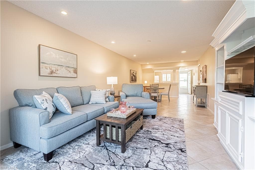 3150 Binnacle Dr 109, Naples, FL 34103-13