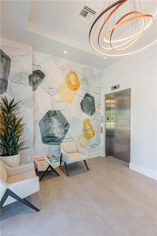 101 8th St S 204, Naples, FL 34102-7
