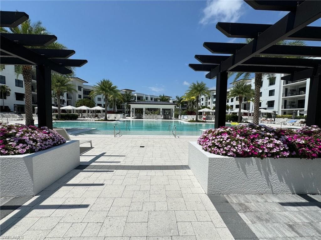 1125 Central Ave 461, Naples, FL 34102-34