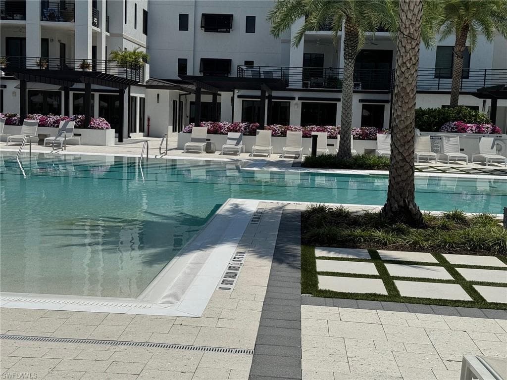 1125 Central Ave 461, Naples, FL 34102-5