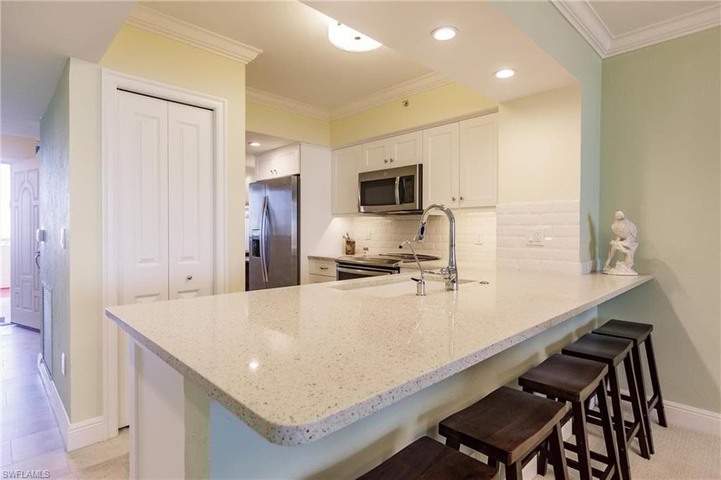 990 Cape Marco Dr 703, Marco Island, FL 34145-12