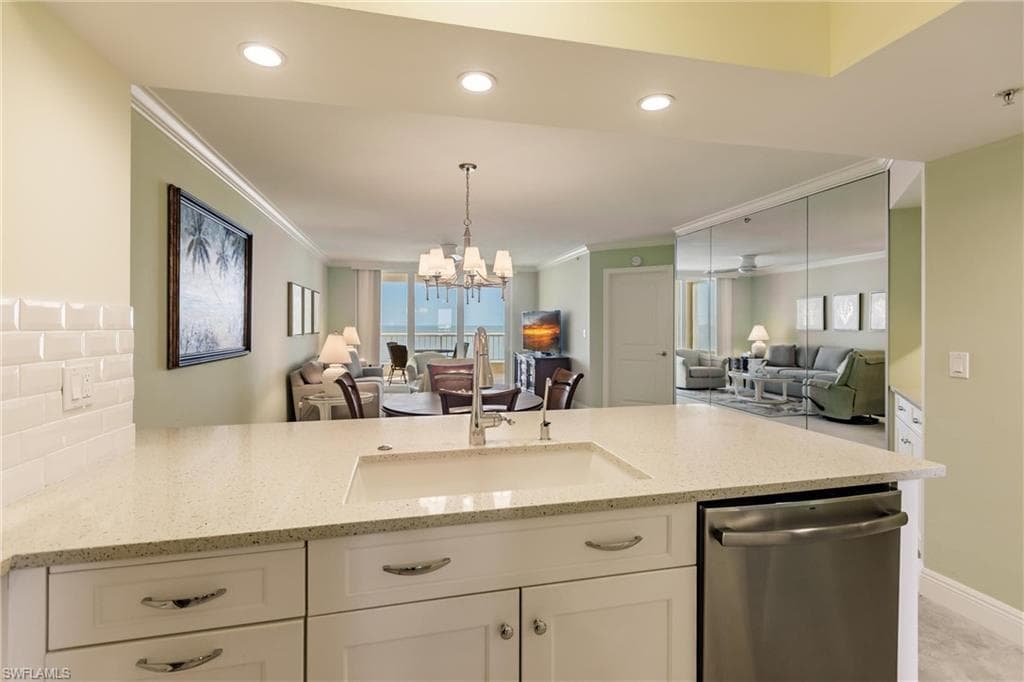 990 Cape Marco Dr 703, Marco Island, FL 34145-13