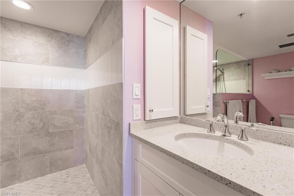 990 Cape Marco Dr 703, Marco Island, FL 34145-23