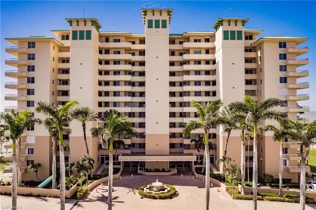 990 Cape Marco Dr 703, Marco Island, FL 34145-3