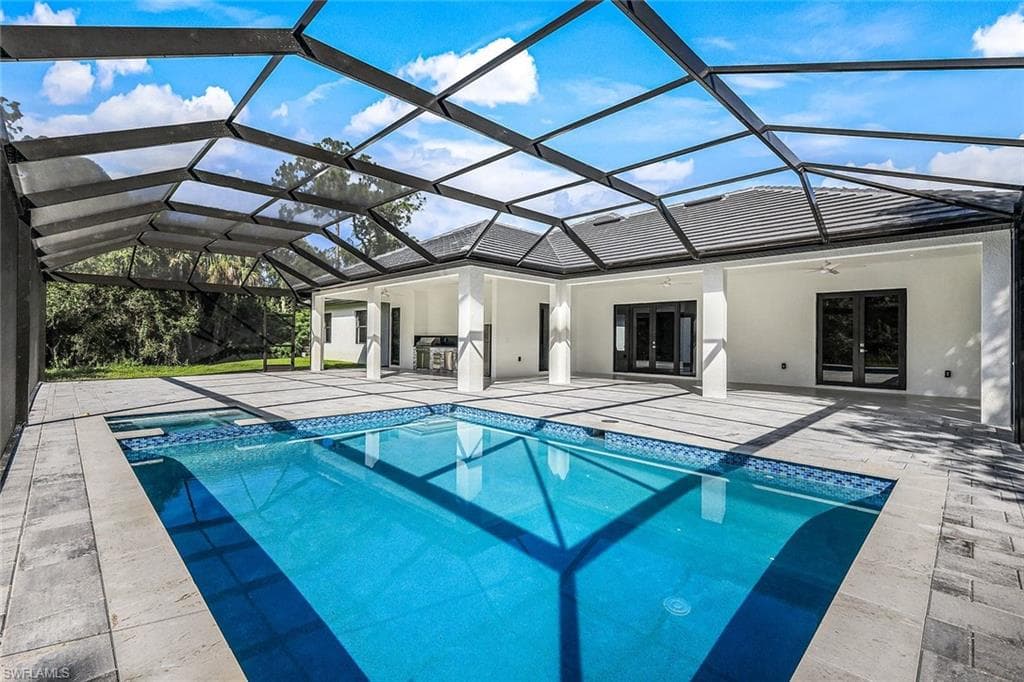 3632 3rd Ave SW, Naples, FL 34117-27