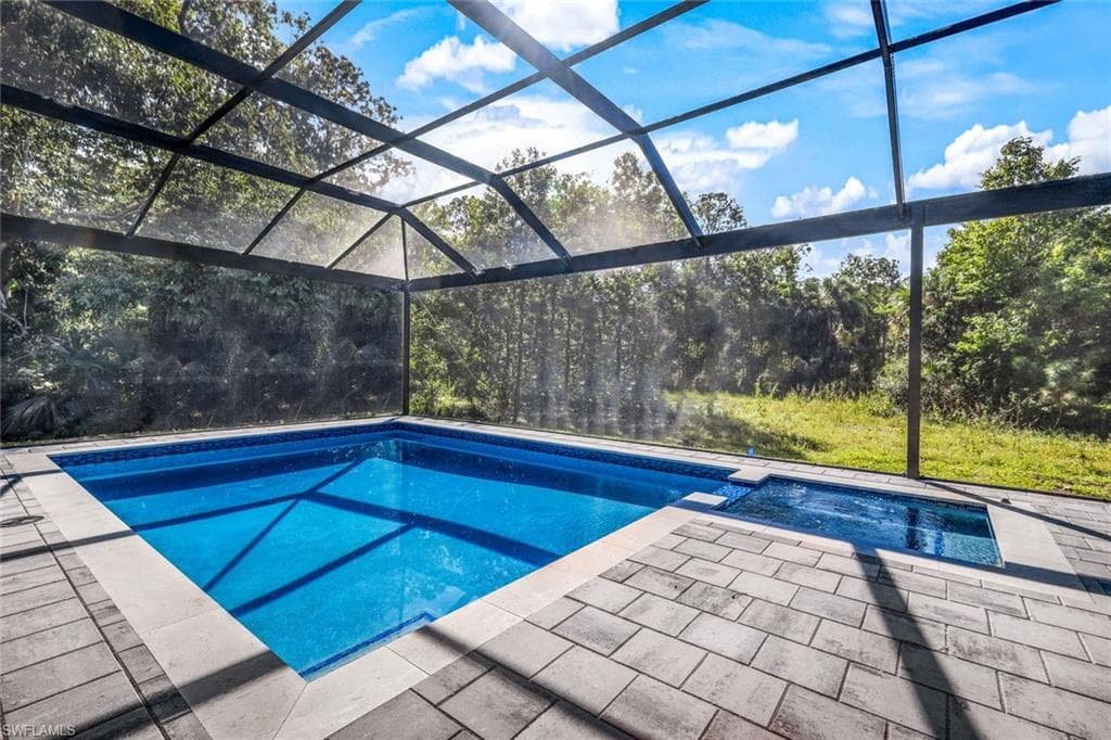 3632 3rd Ave SW, Naples, FL 34117-30
