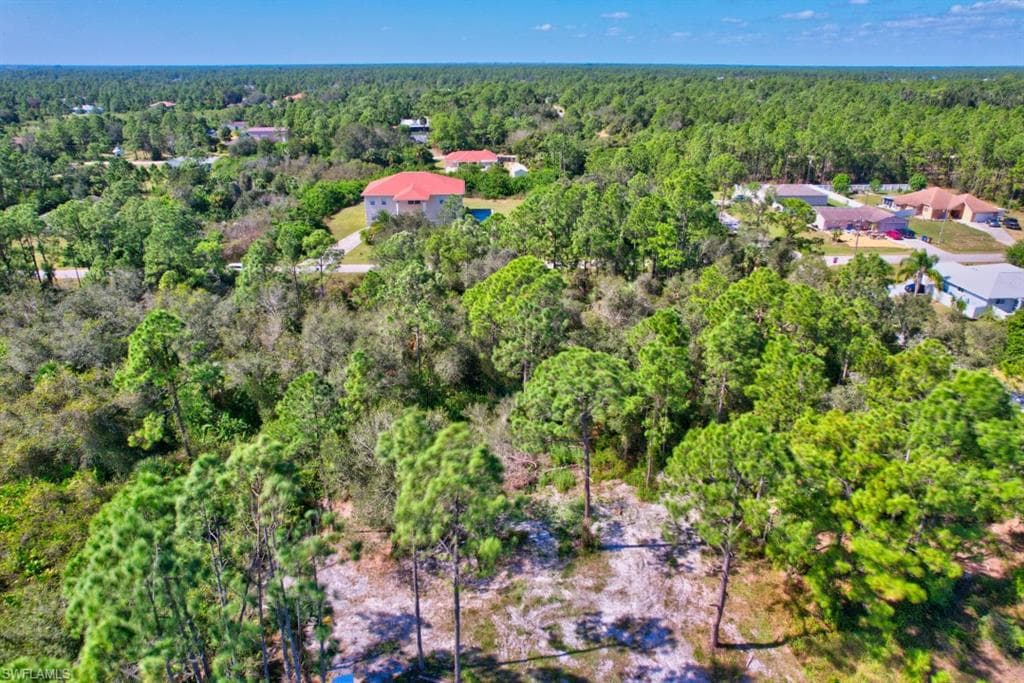 1020 Lincoln Ave, Lehigh Acres, FL 33972-17