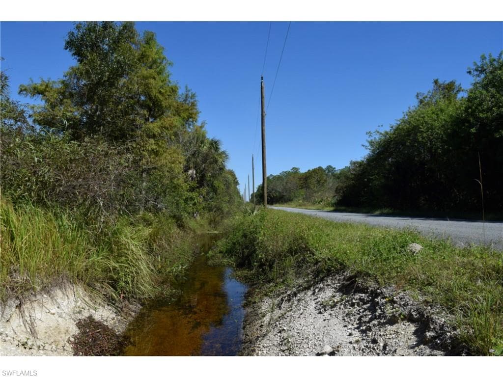 Jacks Branch Rd, Labelle, FL 33935-4