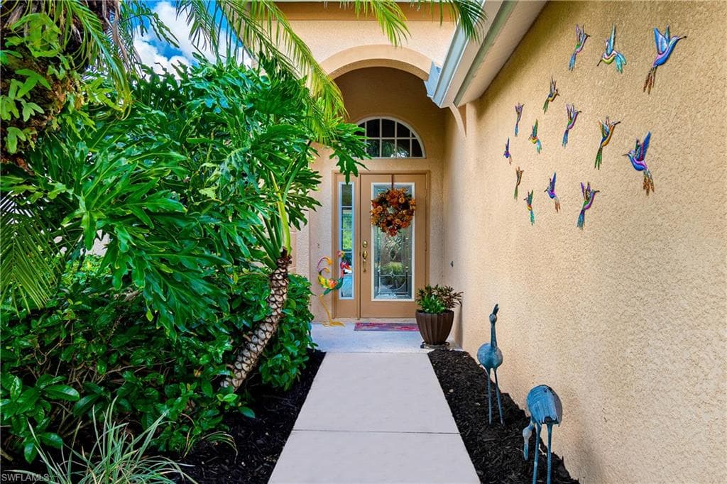 9631 Raven Ct, Estero, FL 33928-6