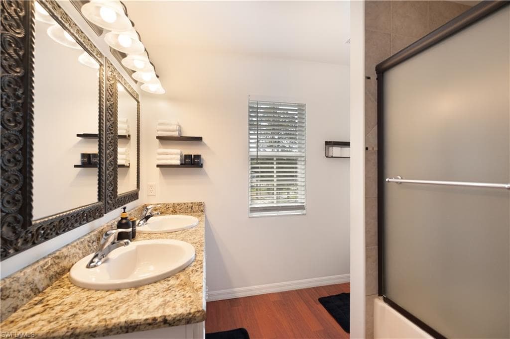 6025 Sea Grass Ln, Naples, FL 34116-12