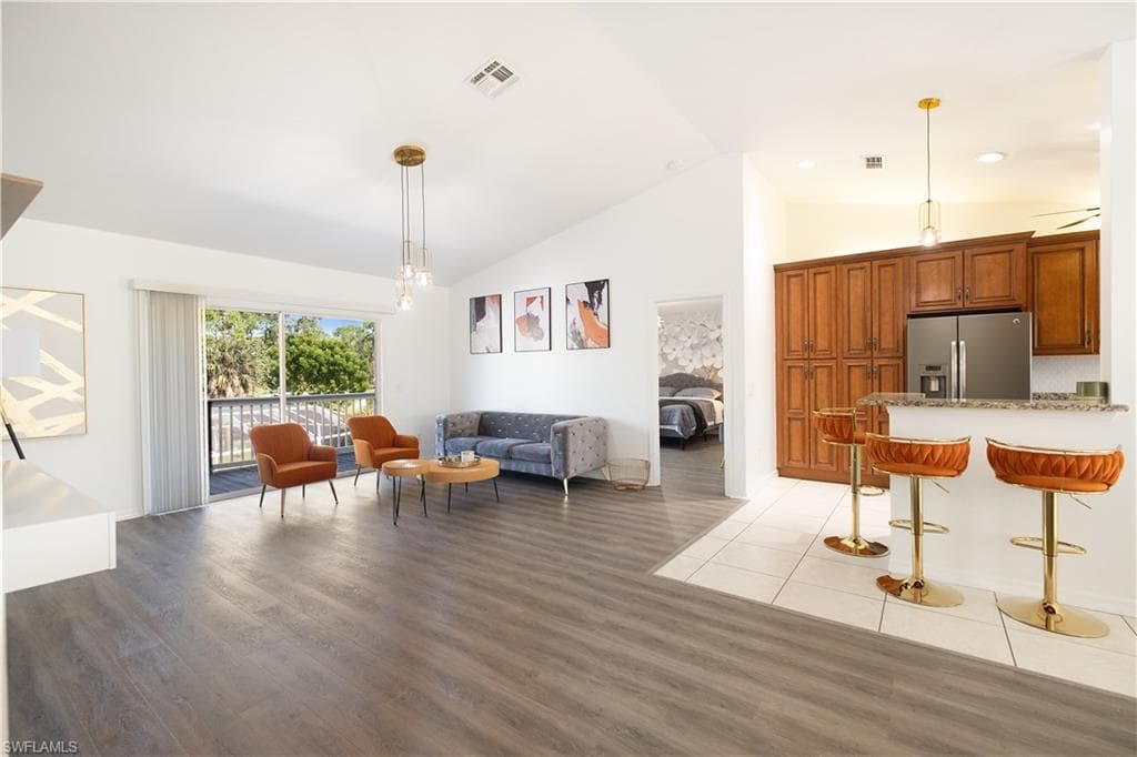 6025 Sea Grass Ln, Naples, FL 34116-16