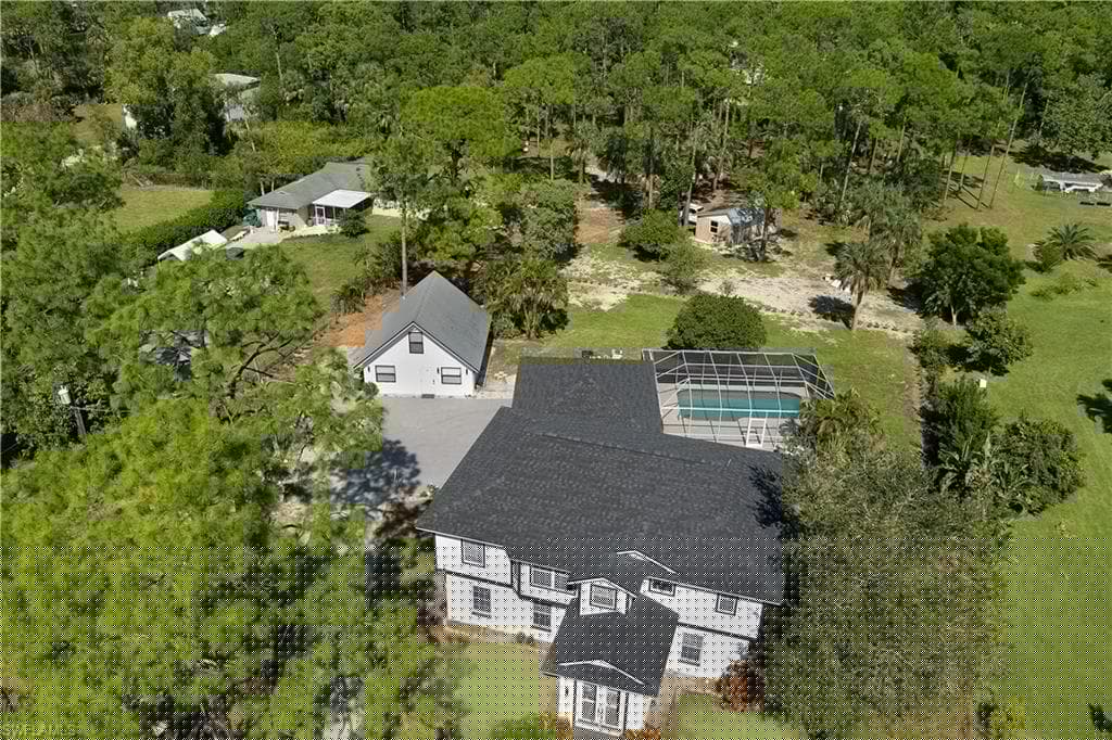 6025 Sea Grass Ln, Naples, FL 34116-40
