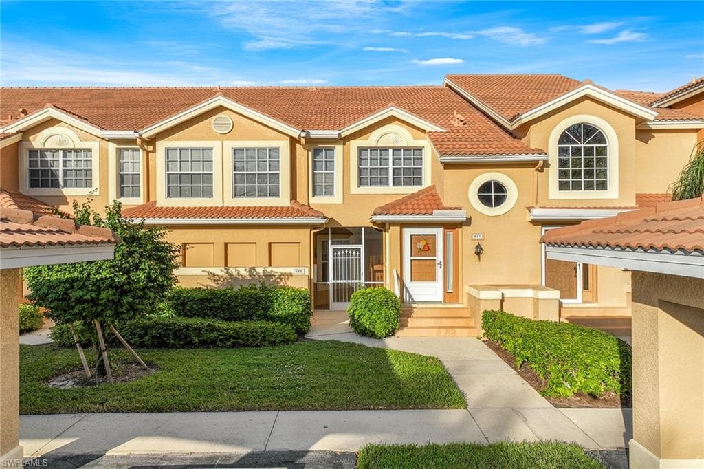 13046 Amberley Ct 611, Bonita Springs, FL 34135-22