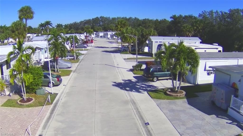 263 Bass Ln 263, Naples, FL 34114-12