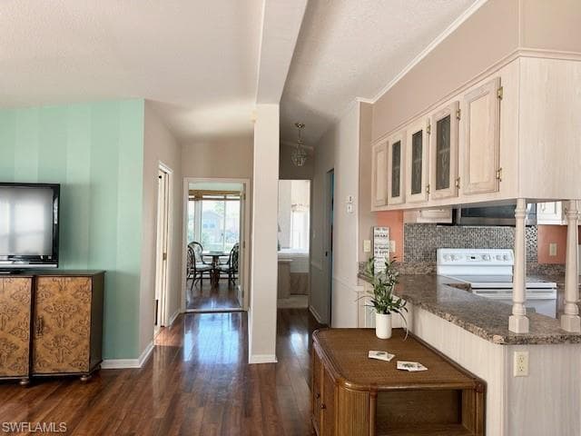 263 Bass Ln 263, Naples, FL 34114-22