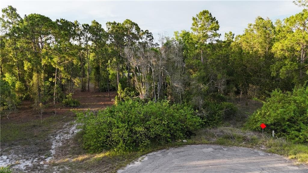 435 Baieriue Cir, Lehigh Acres, fl 33974-2