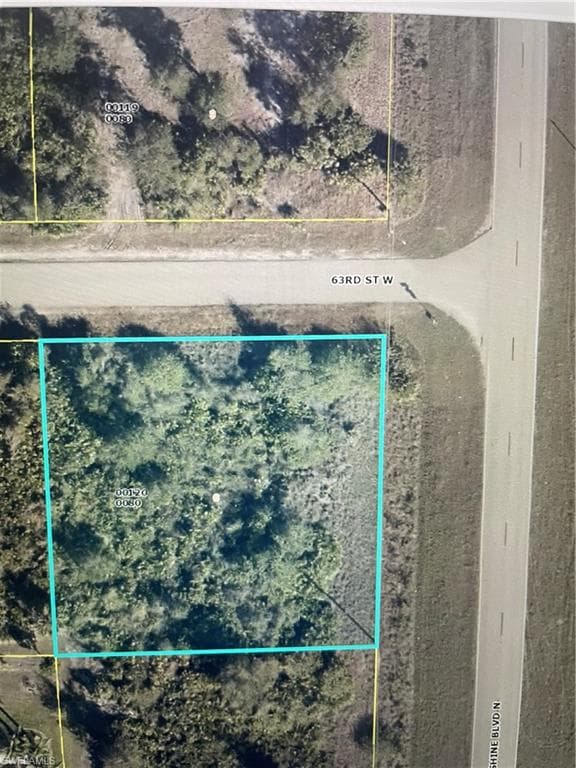 2501 63rd St W, Lehigh Acres, FL 33971-1