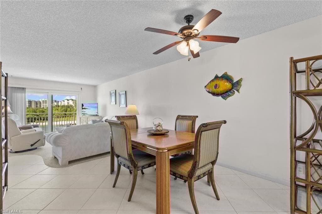 1206 Edington Pl D304, Marco Island, FL 34145-5