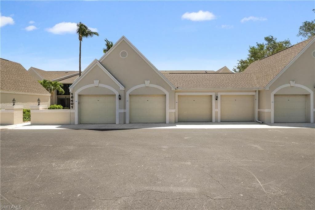 16351 Kelly Woods Dr 163, Fort Myers, FL 33908-2