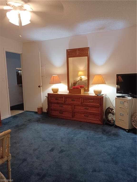 219 Palm Dr 219-2, Naples, FL 34112-11