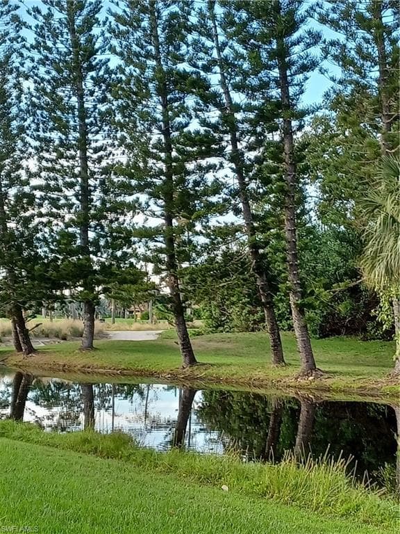 219 Palm Dr 219-2, Naples, FL 34112-31