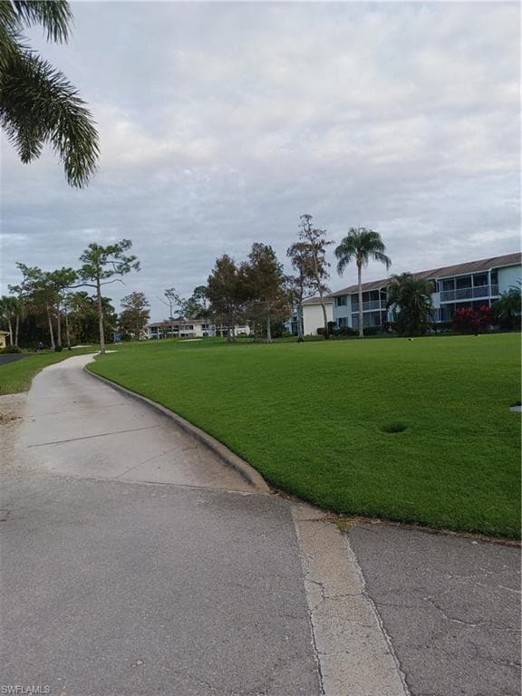 219 Palm Dr 219-2, Naples, FL 34112-35