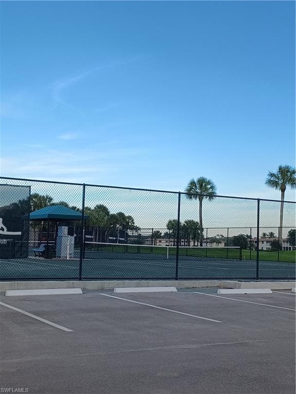219 Palm Dr 219-2, Naples, FL 34112-36