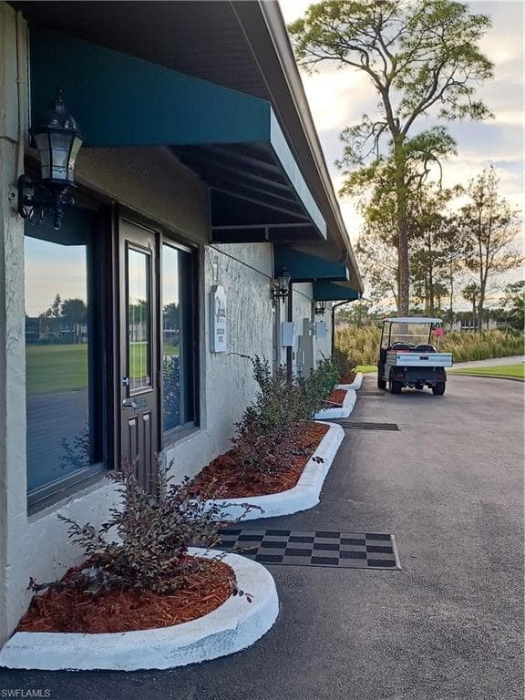 219 Palm Dr 219-2, Naples, FL 34112-45