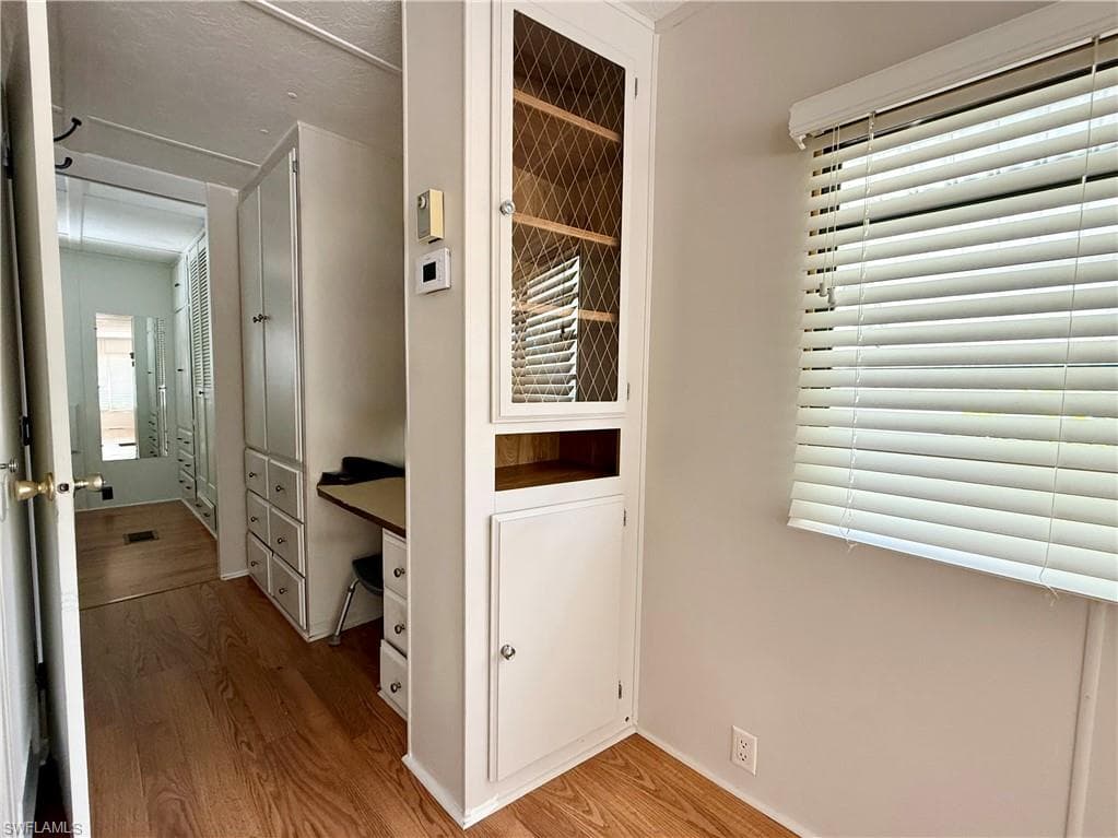 39 Bass Ln 39, Naples, FL 34114-18