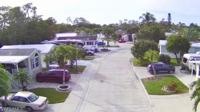 39 Bass Ln 39, Naples, FL 34114-27