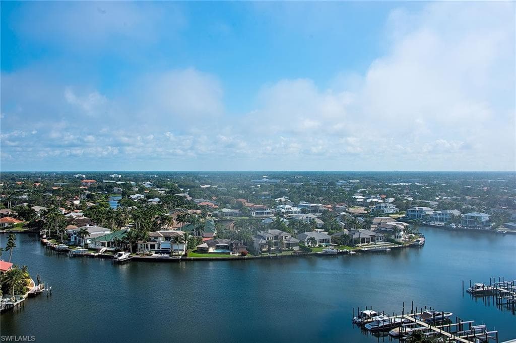 4751 Gulf Shore Blvd N Ph-2, Naples, FL 34103-18
